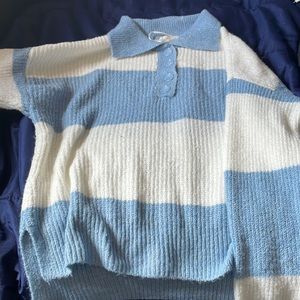Sweater blue and white